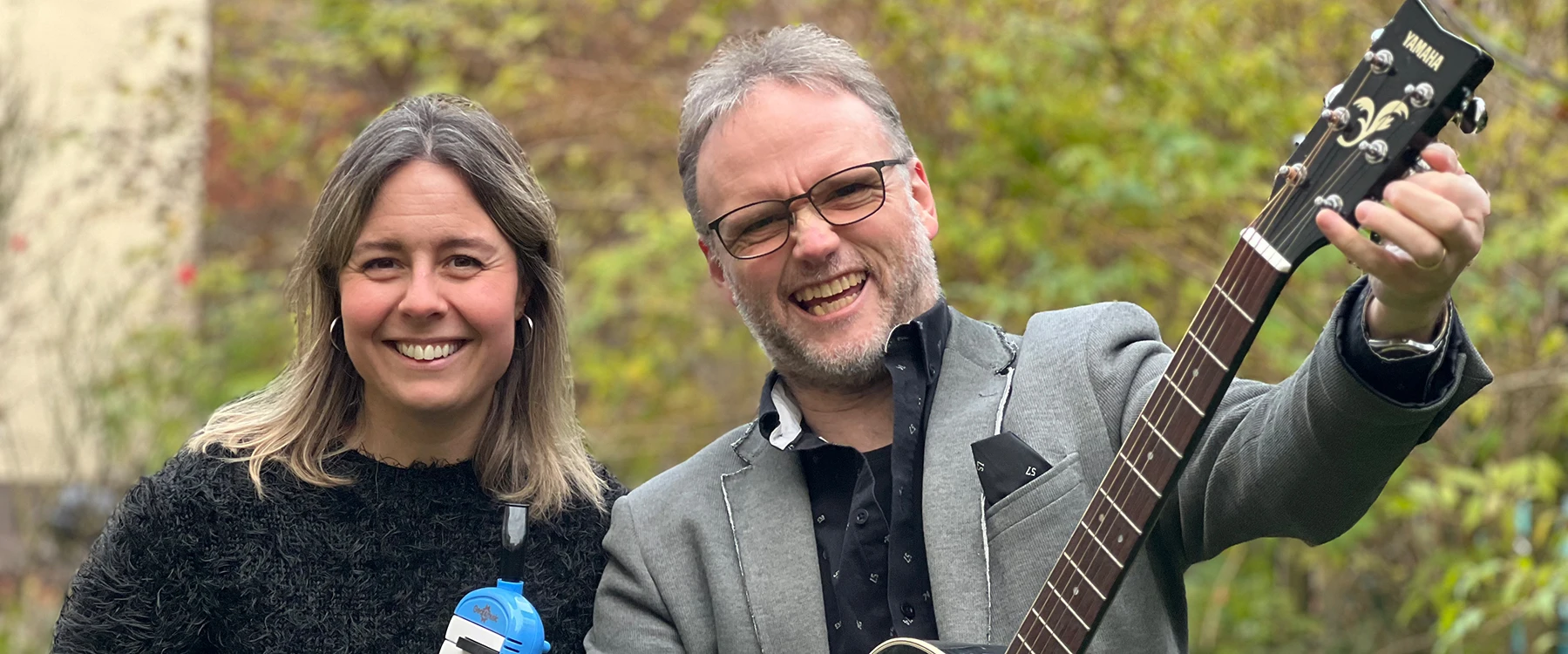 Porträtt av Johan och Kim som gör Svensktoppens bästa!